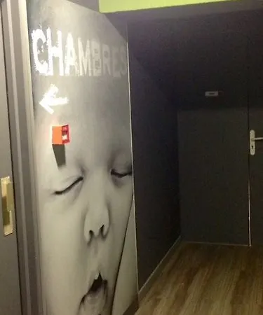 호텔 이비스 버짓 하이에르 센터 빌 2*